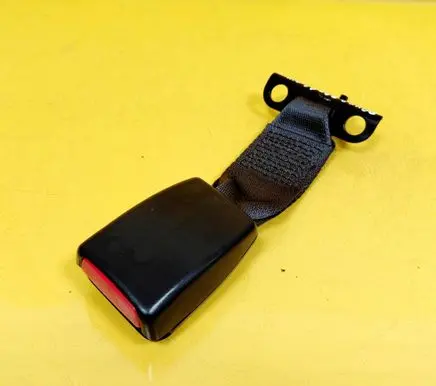 Rover 200 XV Middle seatbelt buckle (rear) 
