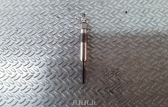Renault Espace III Glow plug FEBI17981