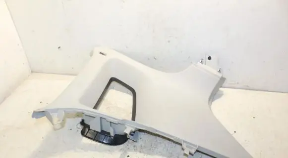 Volkswagen Tiguan (C) pillar trim 5N0867288D