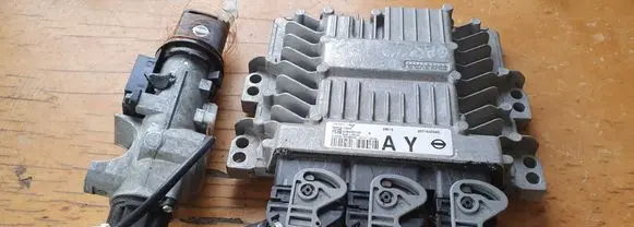 Nissan Qashqai Engine control unit/module 23710JD54D S180033104A