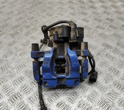 BMW 2 F44 Rear brake caliper 6895367 6885597