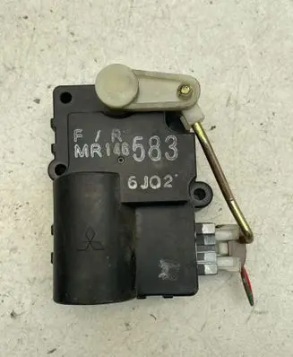 Volvo S40, V40 Air flap motor/actuator MR146583 6J02