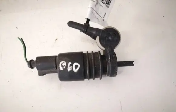 Audi A6 S6 C6 4F Windscreen/windshield washer pump 