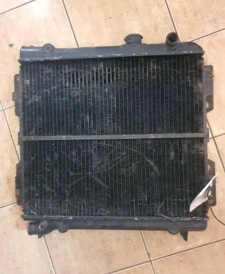 Ford Granada Coolant radiator 06390