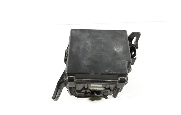 SsangYong Tivoli Fuse box set P4070123 8441008100 8443035000