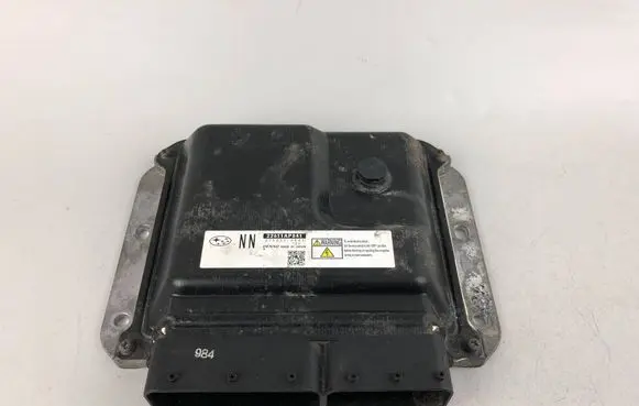 Subaru Outback Engine control unit/module 22611AP841