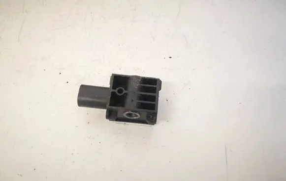 Mercedes-Benz R W251 Airbag deployment crash/impact sensor 0038202826