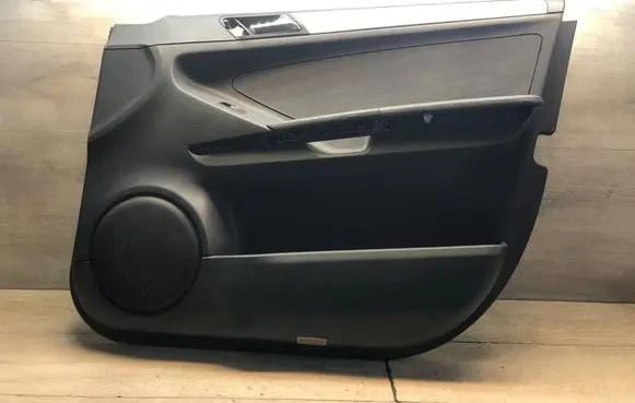 Mercedes-Benz ML W164 Front door card panel trim 297880A1 375093A1 302115A1