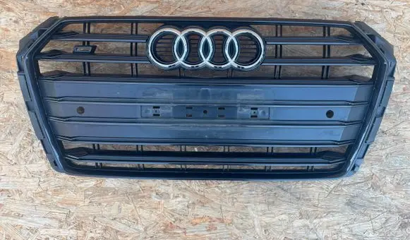 Audi A4 S4 B9 Front bumper upper radiator grill 8W0853651M