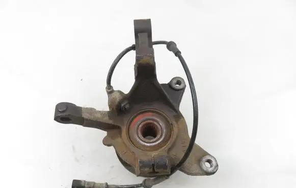 Renault Scenic I Front wheel hub spindle knuckle 