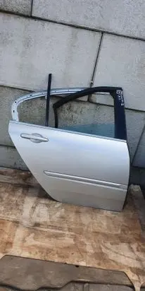 Renault Laguna III Rear door 