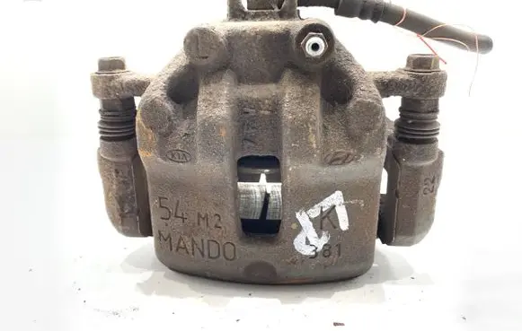 Front brake caliper