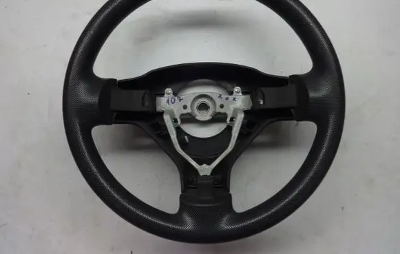 Peugeot 107 Steering wheel