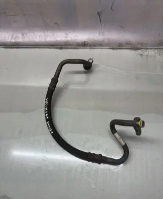 Volvo V60 Air conditioning (A/C) pipe/hose 31455069