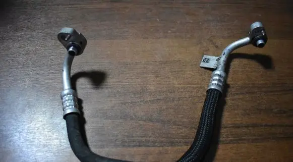 BMW X5 G05 Engine coolant pipe/hose 9354586