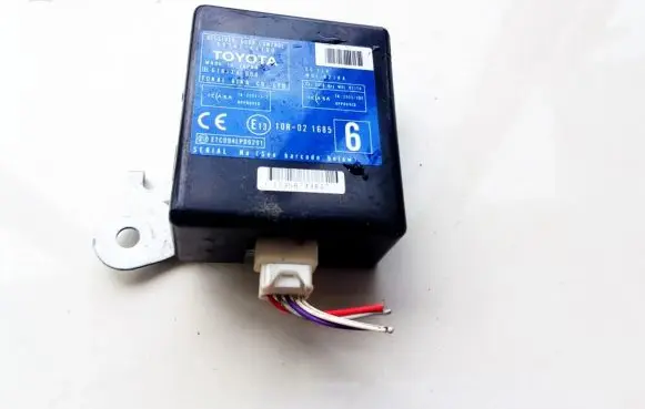 Toyota Prius (XW20) Door control unit/module 61B173000 61B173-000