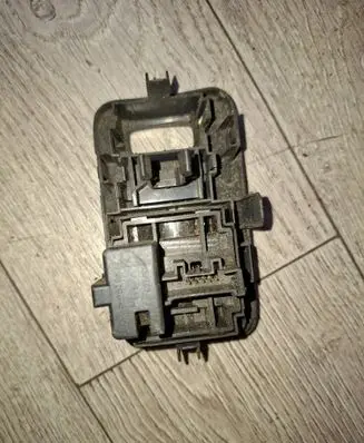 Renault Megane II Headlight level height control switch 8200079020