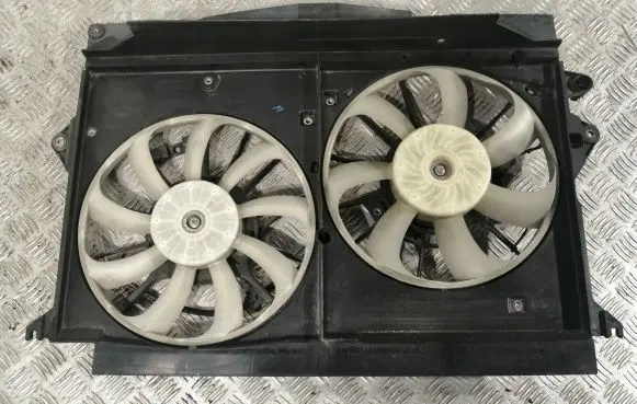 Toyota Avensis T270 Fan set 167110R060 163630R040