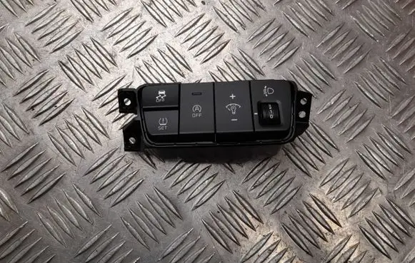 Other switches/knobs/shifts