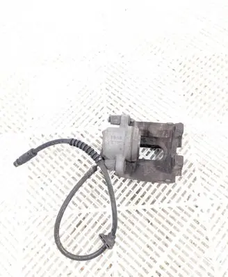 BMW X3 F25 Front brake caliper 703123