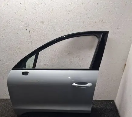 Porsche Macan (95B) Front door