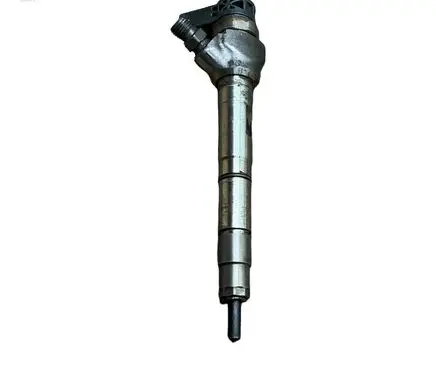 Skoda Rapid (NH) Fuel injector 0445110473 04L130277AD