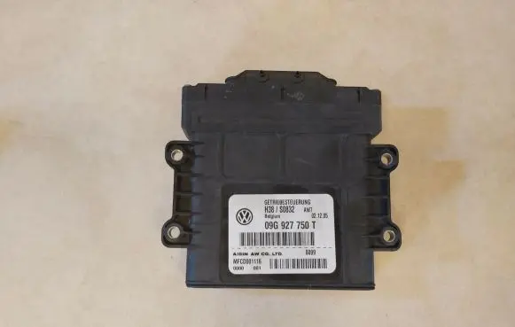 Volkswagen PASSAT B6 Gearbox control unit/module 09G927750T