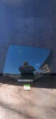 Opel Astra G Rear door window glass 1212123