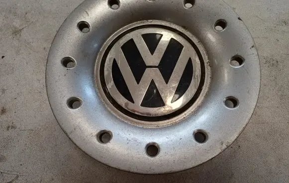 Volkswagen Golf IV Original wheel cap 1J0601149G