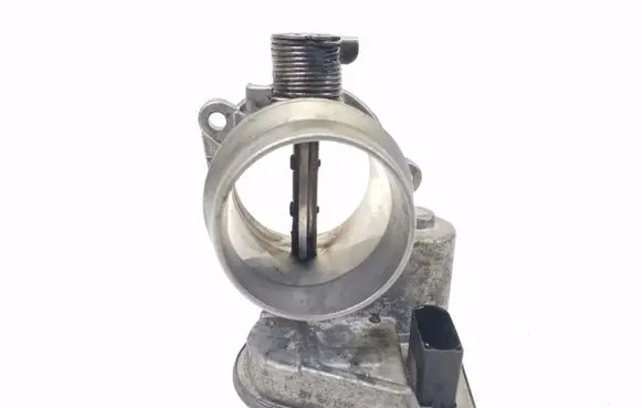 BMW 1 E81 E87 Throttle valve 7804373