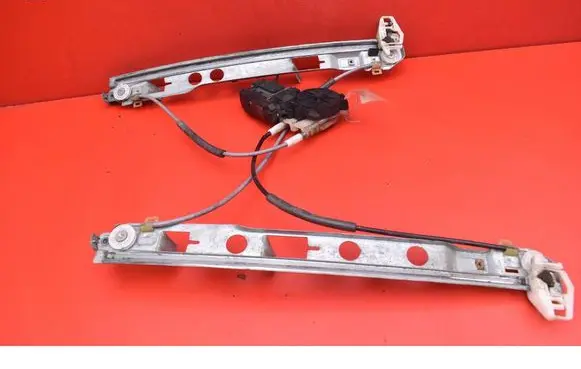 Renault Megane II Front door window regulator with motor 400790K