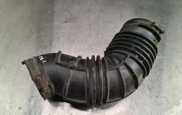 Volvo V70 Air intake hose/pipe 8649258