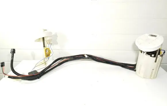 Mercedes-Benz C W203 In-tank fuel pump A2034707394 0580204006 A214701641