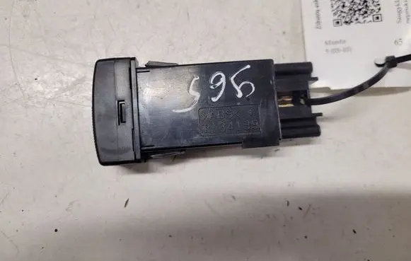 Mazda 5 Headlight level height control switch 134139