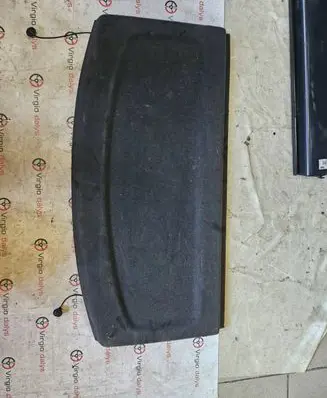 Volkswagen Golf V Parcel shelf