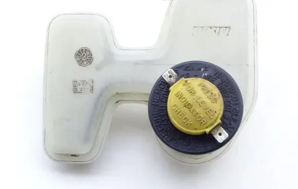 Fiat Panda 141 Brake fluid reservoir filler cap with level sensor 