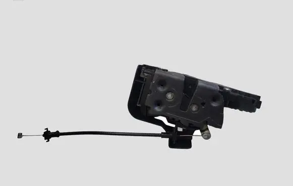 Volvo V50 Rear door lock 30753668 A048069