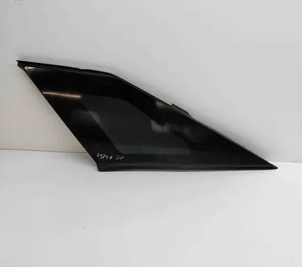 Peugeot 3008 II Rear side window 9810727680