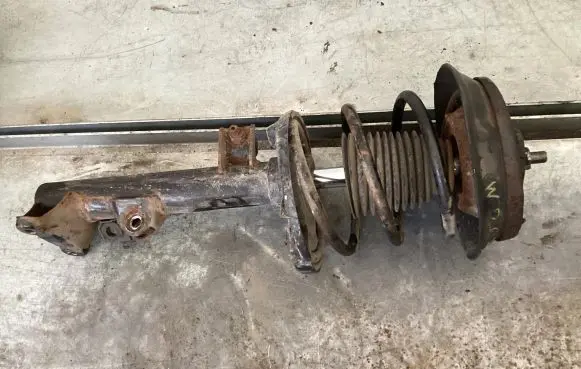 Mercedes-Benz C W203 Front shock absorber with coil spring