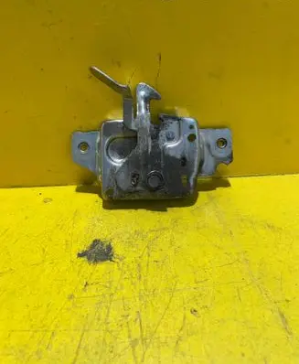 Renault Clio III Engine bonnet/hood lock/latch loop/hook 