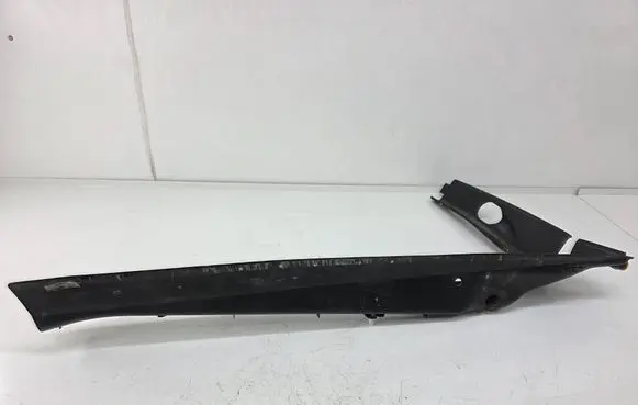 Fender end trim