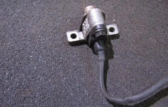 Volvo S80 Crankshaft position sensor 1275789