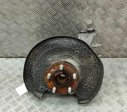 Land Rover Range Rover Sport L494 Rear wheel hub LR142583
