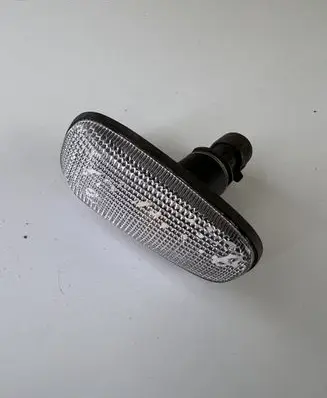Opel Astra G Front fender indicator light 90560403