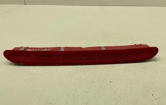 Volkswagen Tiguan Third/center stoplight 1K6945097A S302E11744 472210