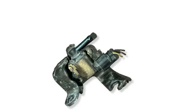 Nissan Navara D22 Vacuum valve K5T46681