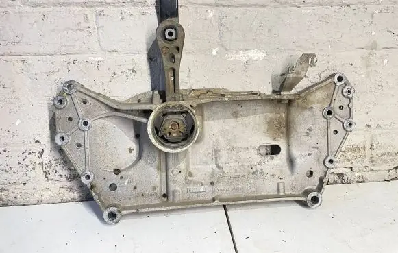 Volkswagen Golf VI Front subframe 1K0199868