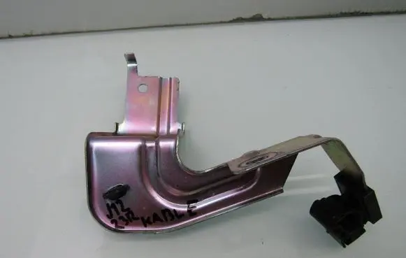 Nissan Qashqai J12 Fog light bracket 