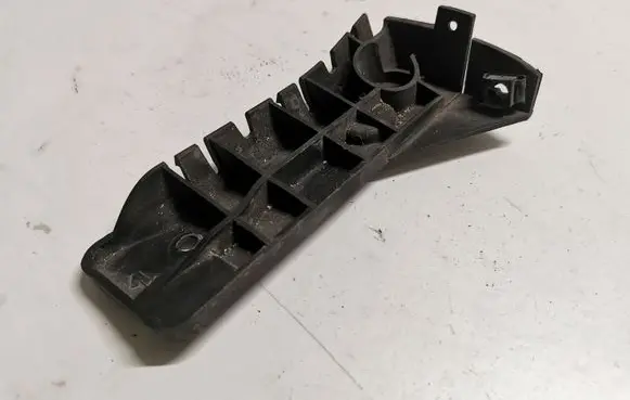 Audi A4 S4 B6 8E 8H Fender mounting bracket 8E0807263