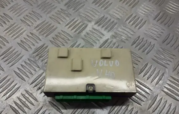 Volvo S40 Alarm control unit/module 30889925